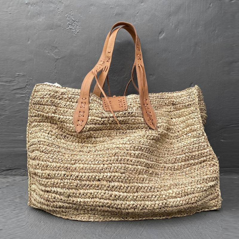 Seaside Resort Straw Braided Package Oversized Beach Bag