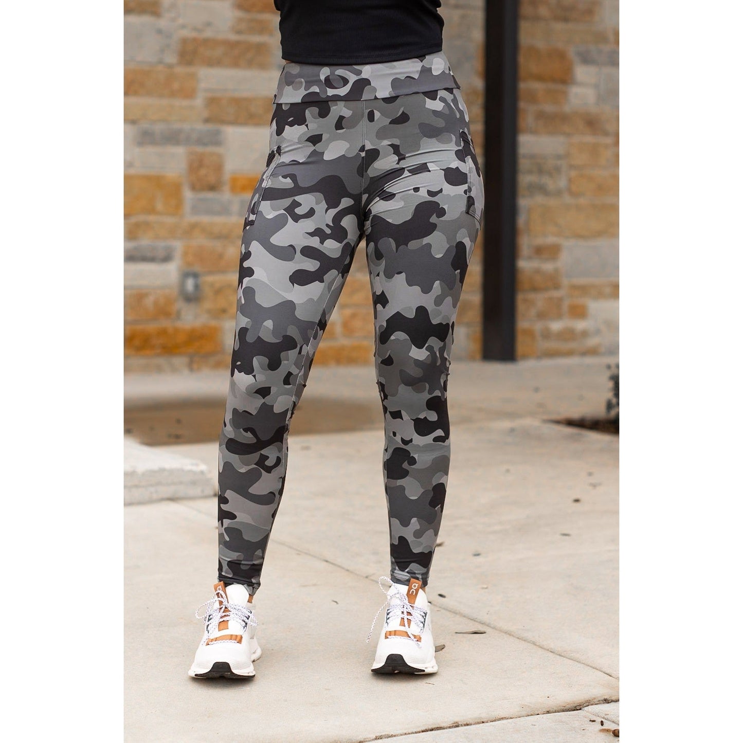 Ready to Ship | Ace Camo CAPRI Leggings