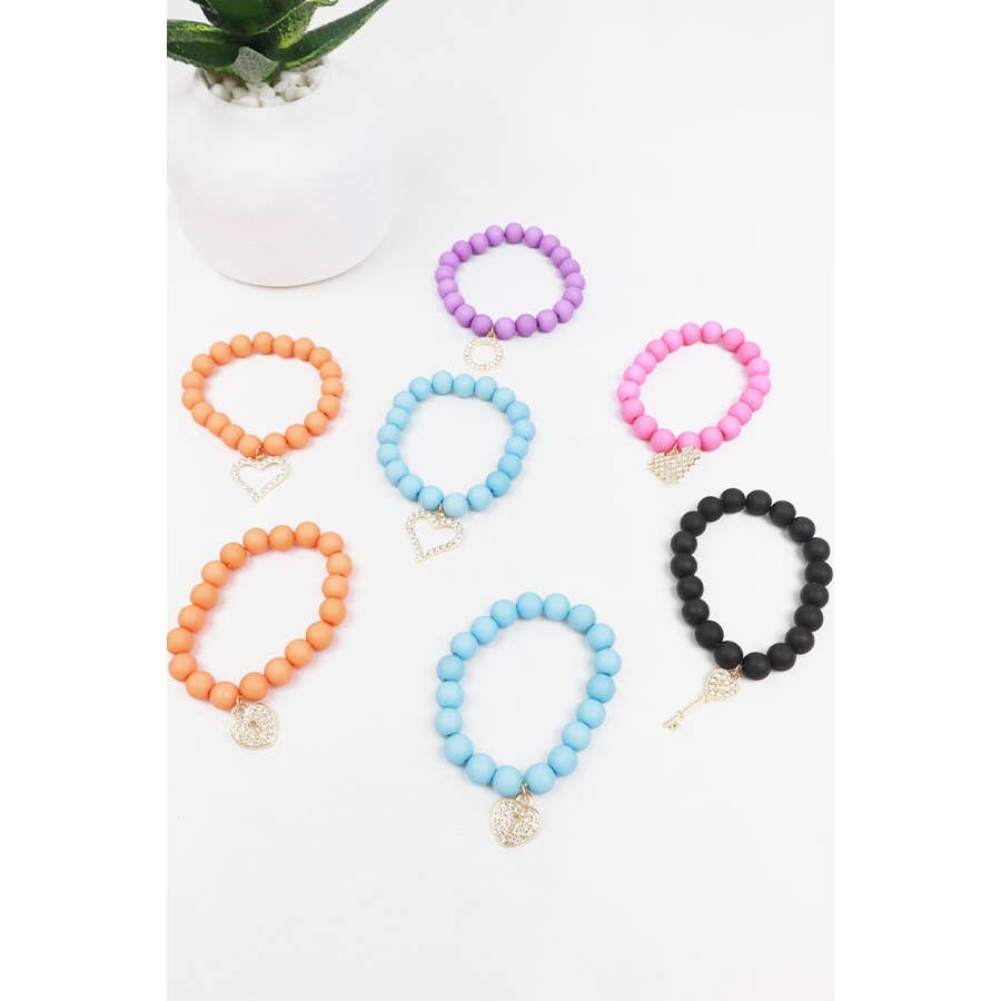 Matte Heart and Key Charm Beaded Bracelets: MIX COLOR / ONE