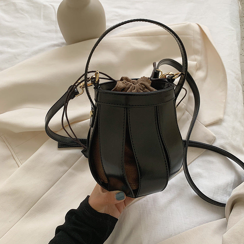 Portable Bucket Bag