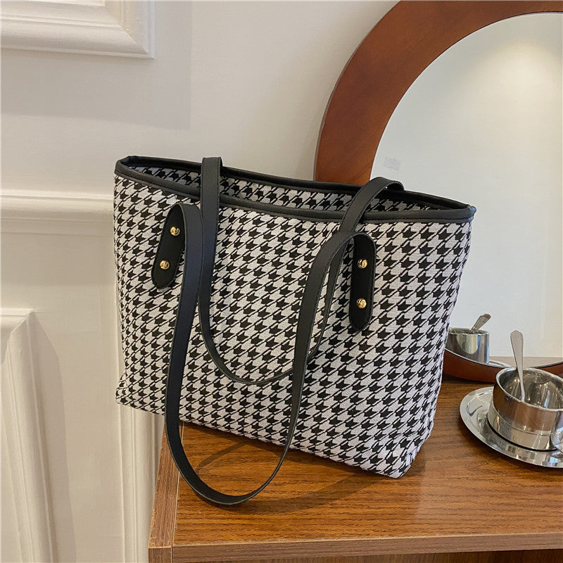 Women's Houndstooth Bag