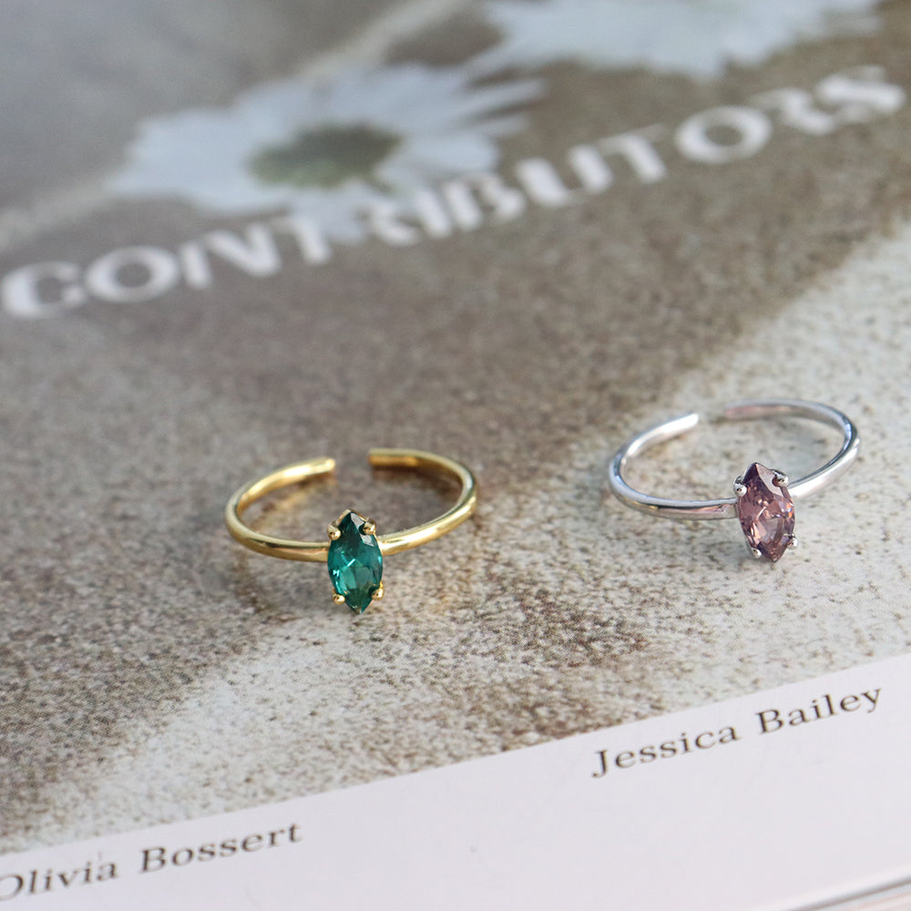 AMELIE CRYSTAL CHARM RING