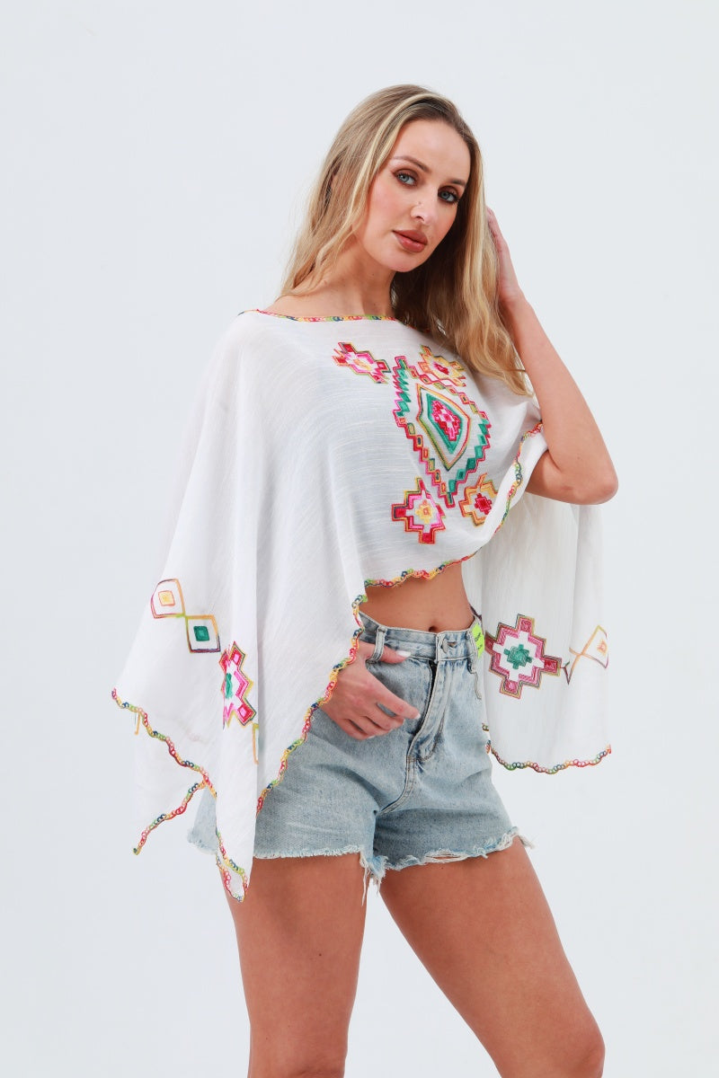 Geometric Embroidery Kimono – Lightweight & Soft Layer 🧵